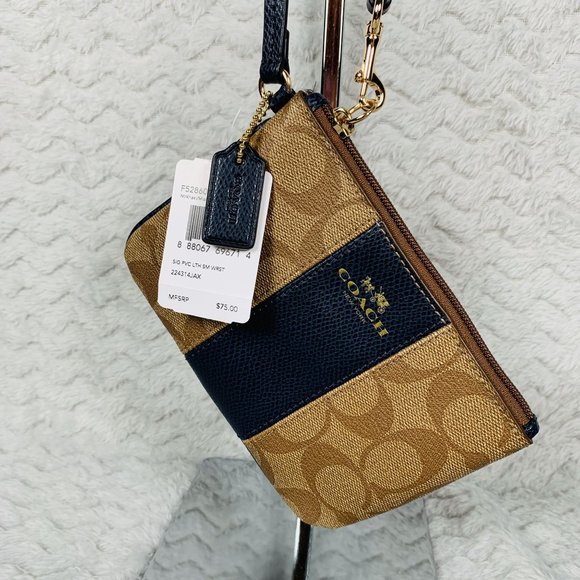 NWT Coach Signature PVC & Leather Small Wristlet in Midnight - Picture 4 of 10